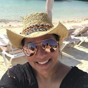 Meet your Posher, Tracy